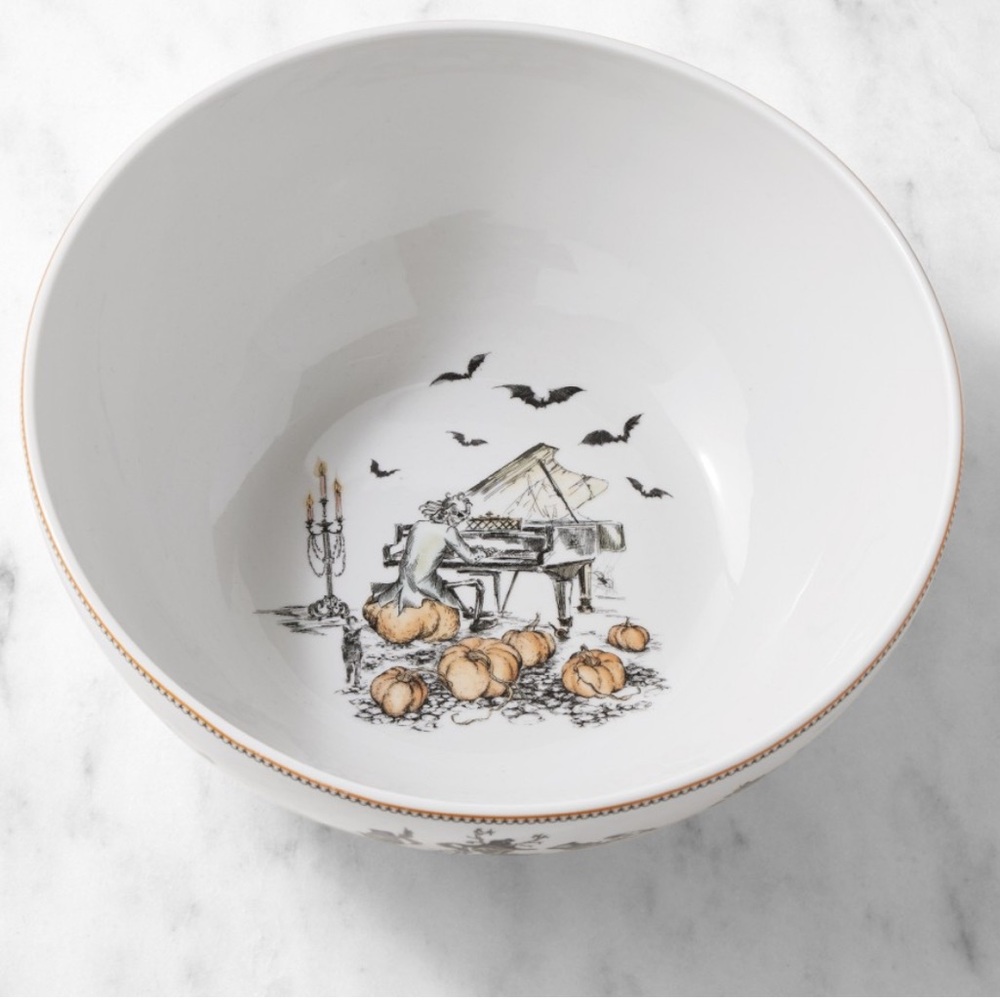 Haunted Hosts Candy Bowl
11 1/4" diam., 4 1/4" high.
34-oz. cap. - Picture 3 of 3